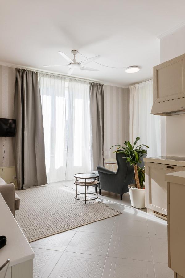 Bella Belle Griante Apartment Cadenabbia Luaran gambar